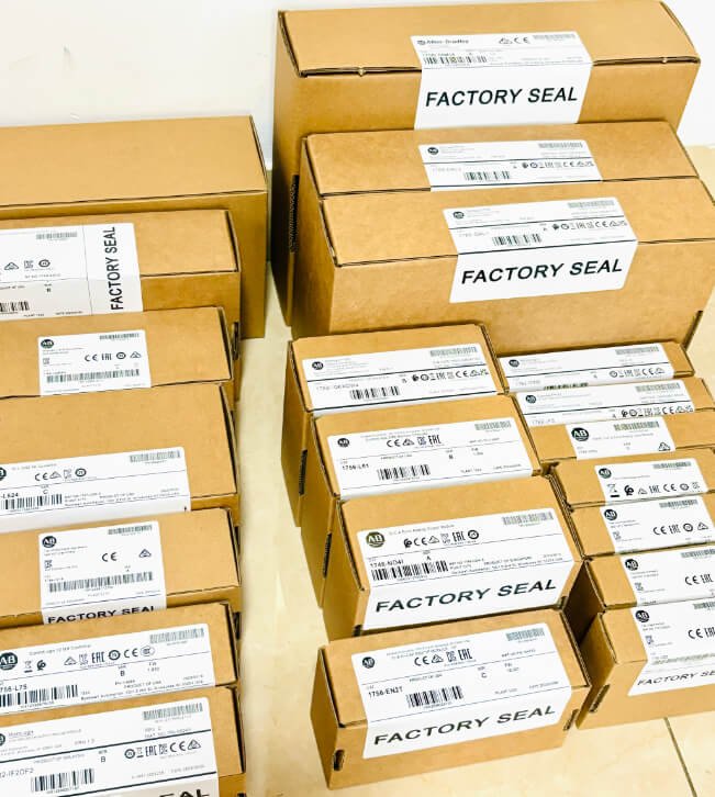 Allen Bradley 2711P-K12C4A1