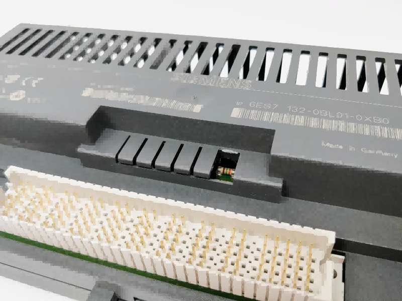 Siemens 6ES7132-0BL01-0XB0